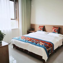 敦煌漠上·青美宿(沙州市场店)