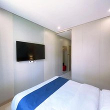 驿华精选公寓(青岛胶东国际机场胶东地铁站店)