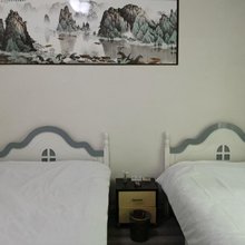 尘外公寓(八大局火车站店)