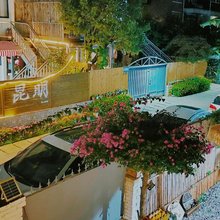语山客栈(滇池海埂大坝店)