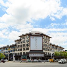 聚豪商务酒店(汝南汽车站店)