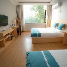 恋山精品名宿(花果山店)