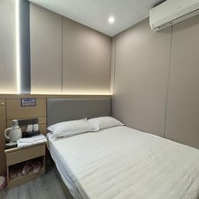 红升旅馆(黄鹤楼司门口地铁站店)