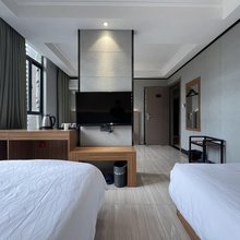 云图时尚宾馆(刘集机场深圳工业园店)