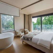 山风予月酒店(峨眉山景区零公里店)
