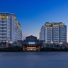 南昌凯美格兰大酒店(艾溪湖西地铁站店)