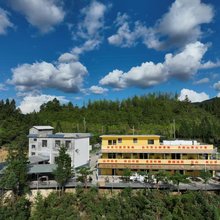 遂川清秀云雾民宿