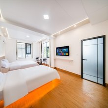 海逸阁酒店