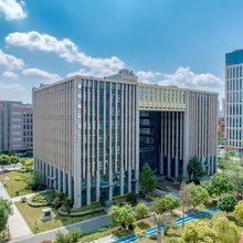 成都中铁产业园凤凰山体育公园璞丽精品酒店