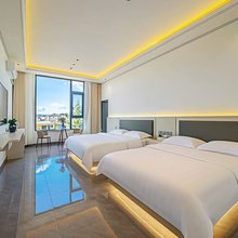 玥庭兰舍·View Cloud·设计师丨观景美宿(丽江三义国际机场店)