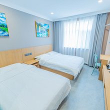 博悦宾馆(乌鲁木齐医学院店)