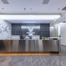 懒鹿智能酒店(西安回民街钟楼地铁站店)