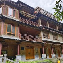 九屋龙门瀑布民宿