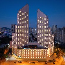 汉庭酒店(青岛五四广场万象城店)