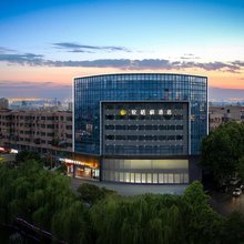 悦梧桐酒店(许昌曹魏古城胖东来人民店)