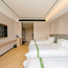 格林豪泰智选酒店(淮安高铁东站店)