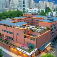 湖北大学红墙琴园酒店