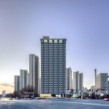梓童酒店(哈尔滨西站万达广场店)