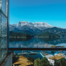 悦享·期愈·山湖景智能影音隐宿(瓦屋山镇雅女湖店)