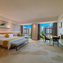 雲采·设计师美学酒店(曲阜师范大学观光夜市店)