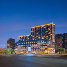 陌上轻雅酒店(景德镇北站陶溪川路店)