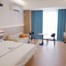 龙鑫公寓(佛山顺德龙江会展中心店)