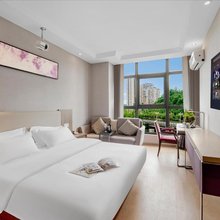 顾莱酒店(开阳高铁站店)