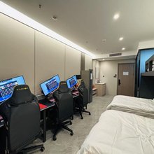 极光电竞酒店