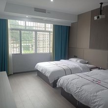 陌野艺术影宿
