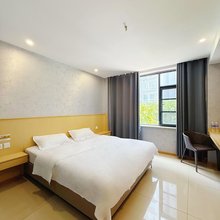 君悦酒店(成都海滨城购物中心学院路店)