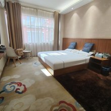 香湾假日酒店(大理兴盛大桥奥林匹克中心店)