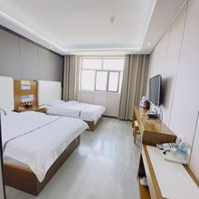 德令哈名豪民宿