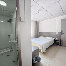 鹰隆旅馆