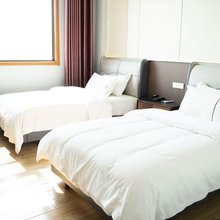 天池商务宾馆(兰考火车站店)