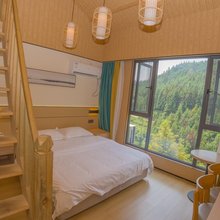 洪雅山外来客民宿(瓦屋山景区店)