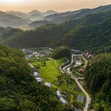 伴山隐海野奢民宿