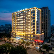 北海万信四季酒店(高铁站国际客运港码头店)