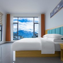 清溪山酒店(古城区第一中学店)