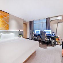 光擎·AI电竞酒店(广州江南西昌岗地铁站店)