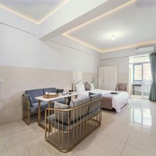 岭上7号公寓( 阿罗海购物中心嵩屿码头店)