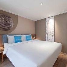 如家·neo(乌鲁木齐医科大学八楼地铁站店)