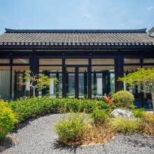 龙虎山鹤鸣溪谷悬圃民宿