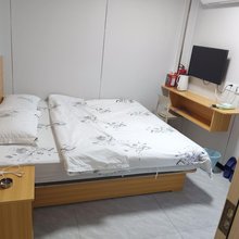 深圳新佳旅馆(下沙地铁站店)