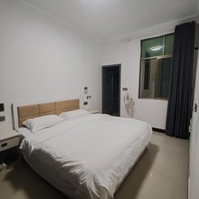 三穗诗潼宾馆
