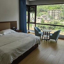 峨边林冲酒店