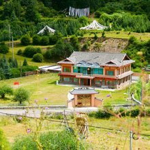 松潘夏瓦郎卓颂民宿(牟尼沟风景区店)