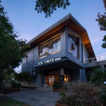 四时·The Seasons江城百景庭院酒店(湖工大创意天地店)