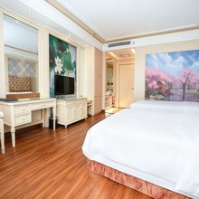 轻住·乌鲁木齐万福楼大酒店