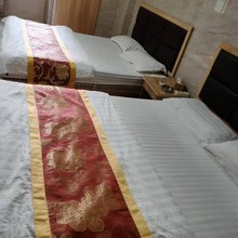 如家公寓(镇隆店)
