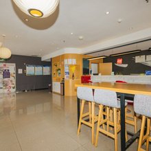 尚客优酒店(清镇职教城交通职业技术学院店)